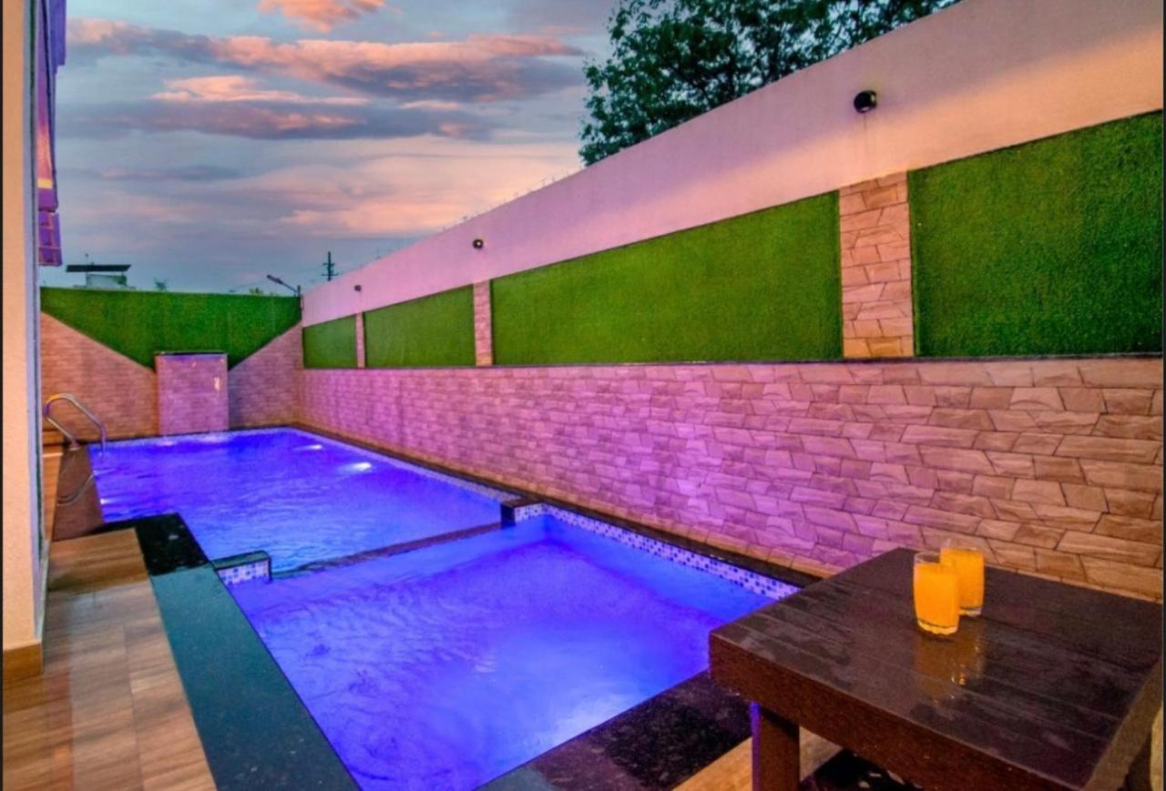 Laughtale Villa 4Bhk Swimming Pool Lonavala Luaran gambar